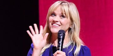 Reese Witherspoon Says You Should 'Edit Your Friendships'