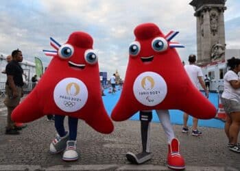 Russian Paralympians cannot use flag at Paris games