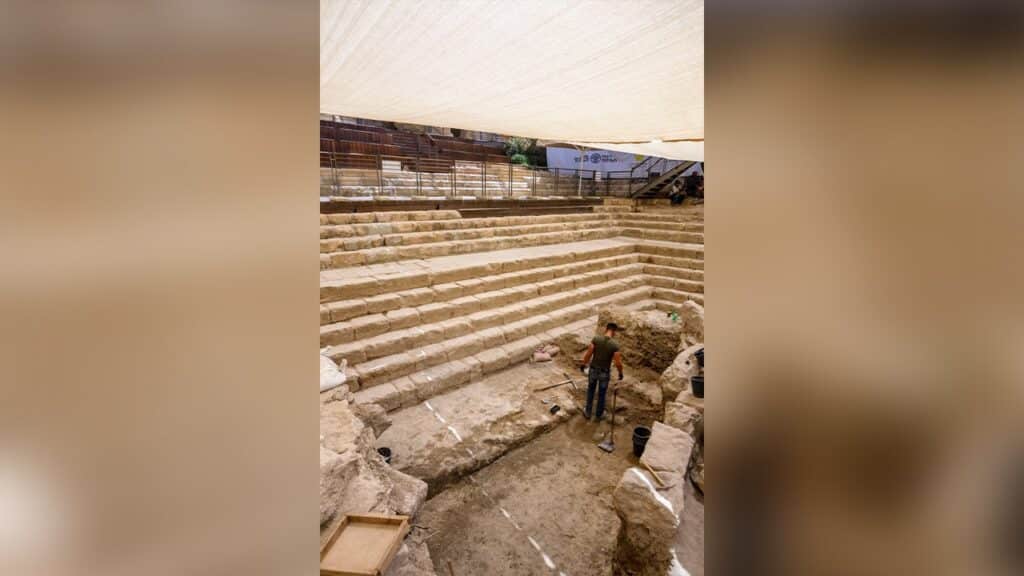 Steps where Jesus walked and healed a blind man unearthed for first time in 2,000 years