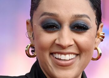 Tia Mowry Shares Tip She’d Give Women In Bad Relationships
