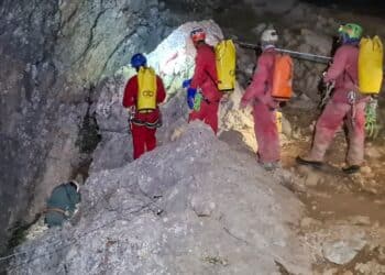 Trapped American caver Mark Dickey could be brought to surface today or tomorrow, Turkish officials say