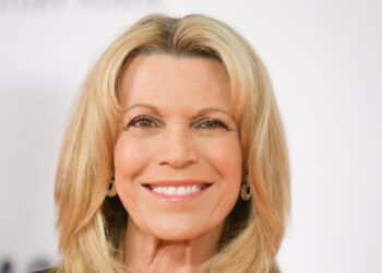 Vanna White Decides Her Future On 'Wheel Of Fortune'
