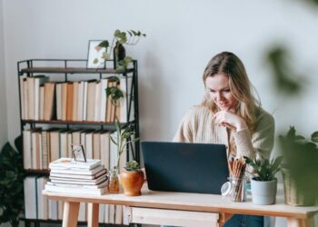 Time Management for Team Leaders: Balancing Tasks and People