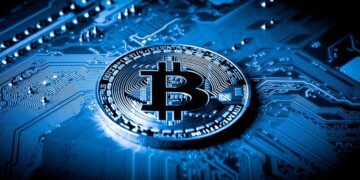 Threads of Innovation and Tradition: Bitcoin's Renaissance Tapestry