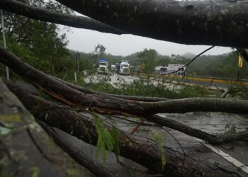 Hurricane Otis, strongest storm in eastern Pacific’s history, tears through Acapulco