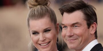 Jerry O’Connell Addresses John Stamos’ Comments About Rebecca Romijn