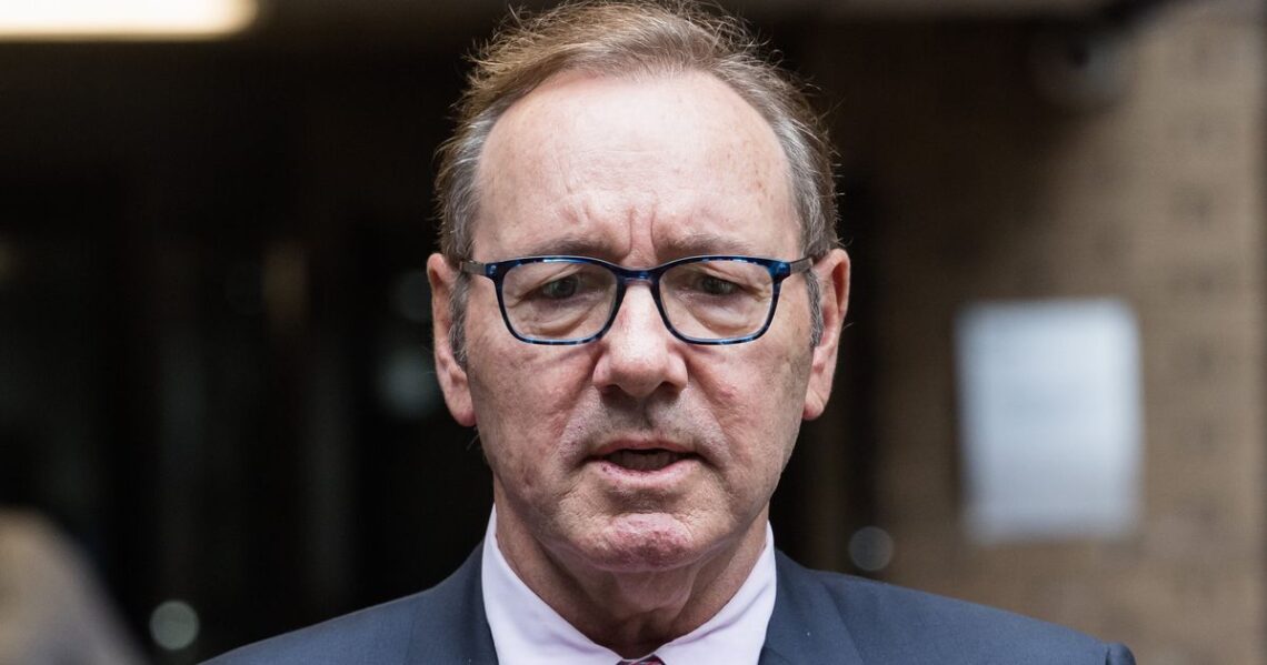 Kevin Spacey Hospitalized For Heart Attack Symptoms