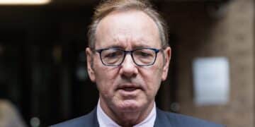 Kevin Spacey Hospitalized For Heart Attack Symptoms