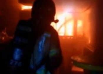 Murcia firefighters share video of nightclub fire that killed at least 13 in Spain