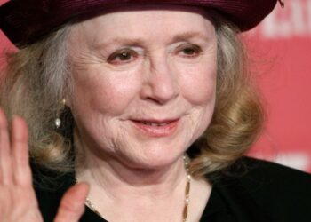 Piper Laurie, Actress In 'Carrie,' Dies At 91