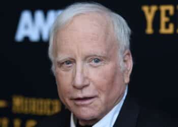 Richard Dreyfuss Had A 'Pretty Awful' Time Seeing Broadway Play About 'Jaws'