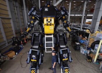 Tokyo startup unveils 14.8-foot Gundam-style robot for $3 million
