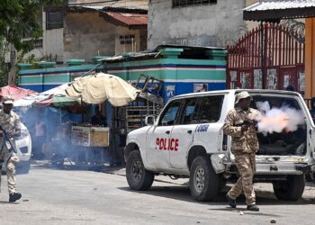 UN Security Council approves sending a Kenya-led force to Haiti to fight violent gangs