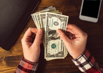 10 Ways to Quickly Earn Some Money on the Side