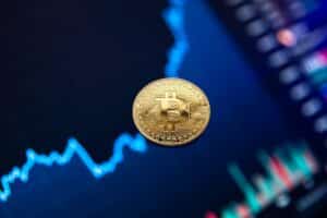 Amplifying Bitcoin Privacy: The Impact of TumbleBit and CoinJoin