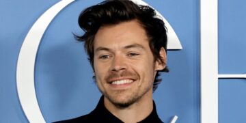 Harry Styles’ Newly Shaved Head Has Fans Divided