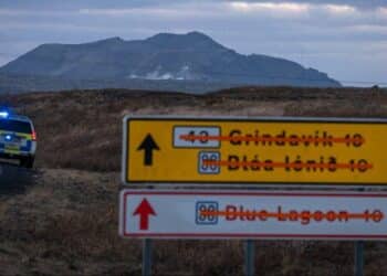 Icelandic town may be evacuated for months