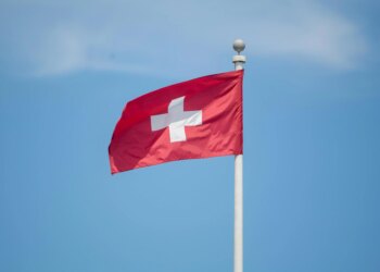 2 shot dead in southern Swiss town; gunman at large