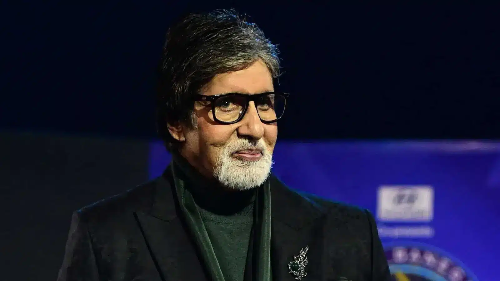 30 Motivational Quotes By Amitabh Bachchan