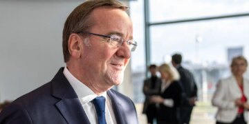 Defense Minister Boris Pistorius Warned That Germany Is Not "War Ready"