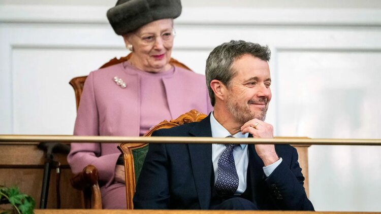 Denmark’s newly crowned King Frederik X visits parliament