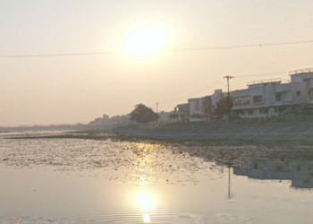 India boat capsizes, killing students, teachers at Harni Lake: report