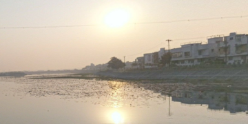 India boat capsizes, killing students, teachers at Harni Lake: report