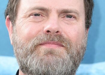 Rainn Wilson Shares Heartfelt Napkin Note Slipped To Him By Flight Attendant