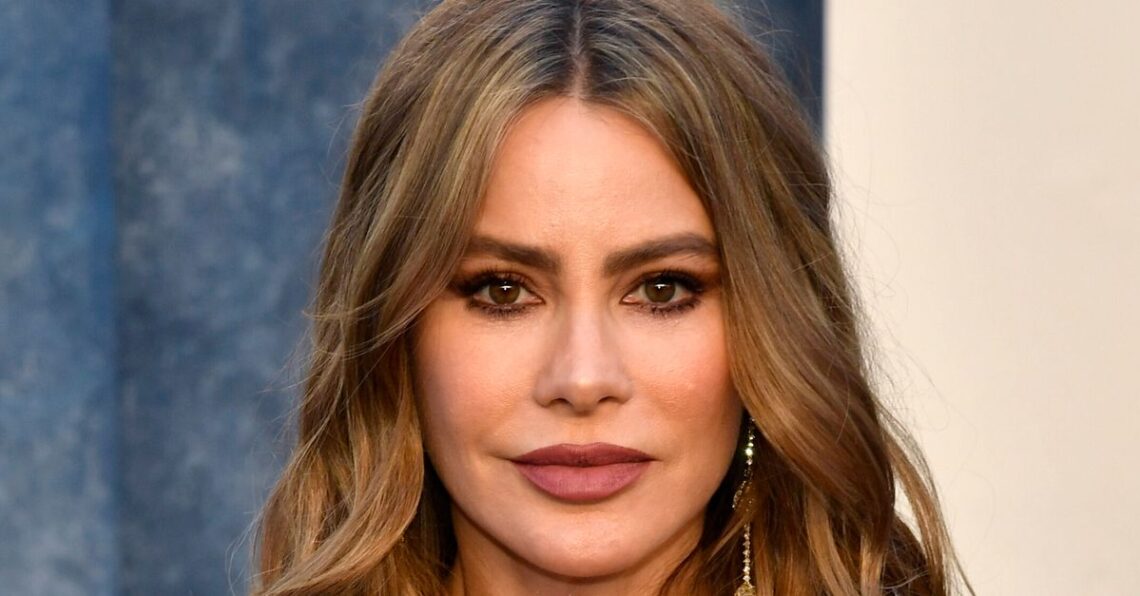 Sofía Vergara Claps Back After TV Host Mockingly Asks Her To Pronounce A Title