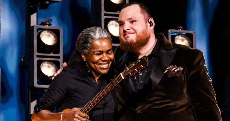 'Thank YOU For Everything!': Tracy Chapman Delights Over Sweet Luke Combs Message