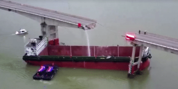 5 dead in China after barge strikes bridge, sending vehicles into water