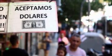 Argentina’s poverty level rises to 57.4%, marking 20-year high