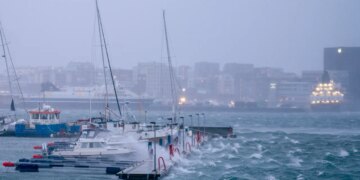 Ingunn brings hurricane-force winds, structural damage, power outages to Norway
