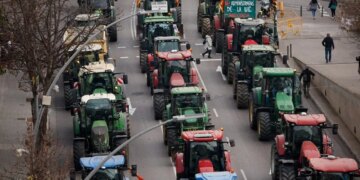 Spanish Farmers Block Highways To Protest European Union Regulations