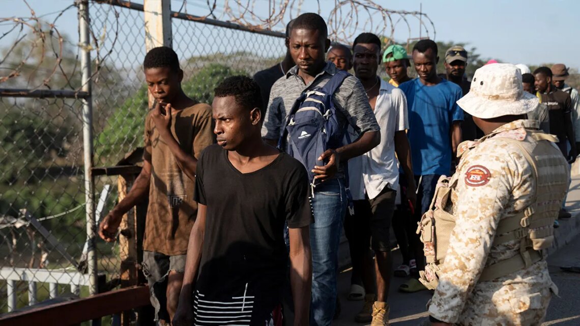 Dominican Republic takes hardline stance in barring Haitian refugees