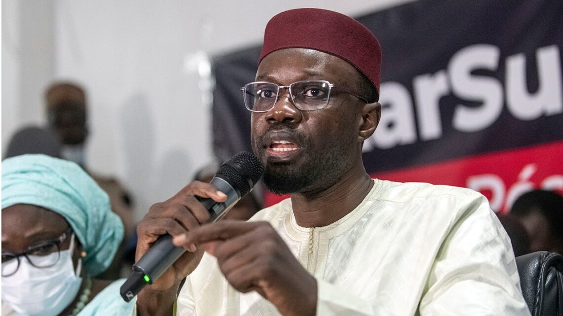 Top Senegalese opposition leader freed from jail as election nears