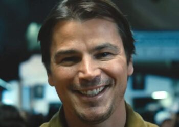 Fans Are Thirsting For Josh Hartnett After Seeing His Creepy New Role In 'Trap' Trailer