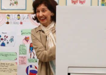 North Macedonia To Hold Presidential Runoff With Center-right Candidate In Lead