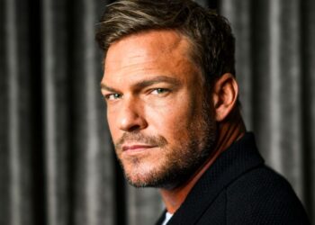 ‘Reacher’ Star Alan Ritchson Says ‘Very Famous Photographer’ Sexually Assaulted Him