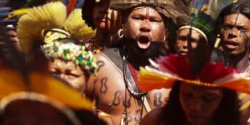 Thousands of Indigenous people protest Lula’s land grant decisions