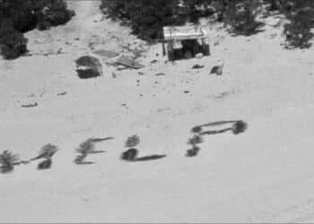 Us Coast Guard, Navy Rescue 3 Fishermen From Deserted Island After Spelling 'help' With Palms