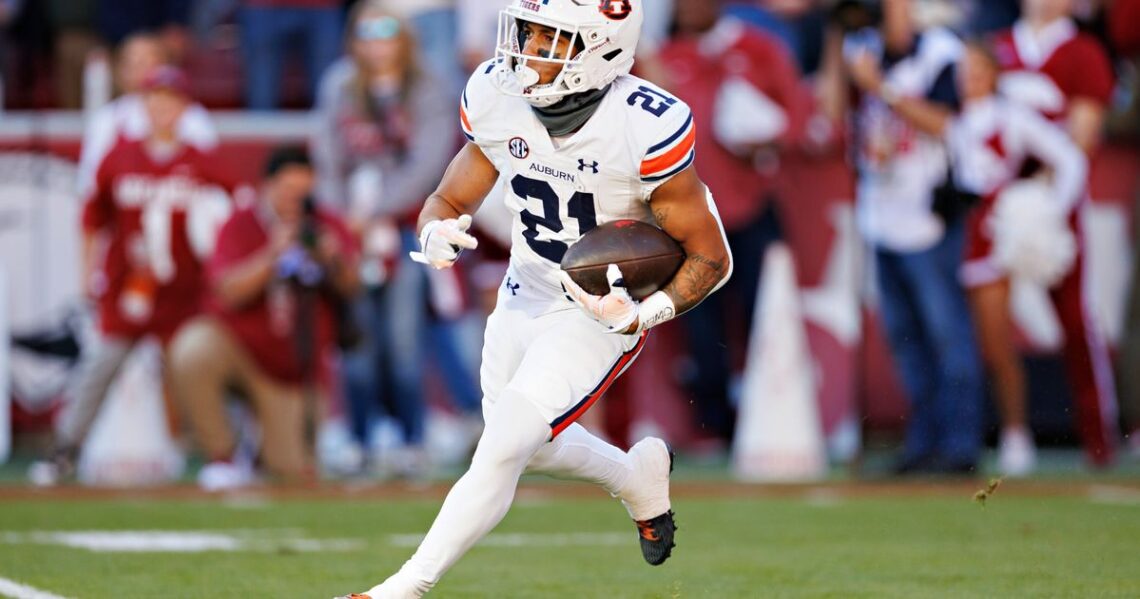 Auburn University Football Player Critically Wounded In Florida Shooting