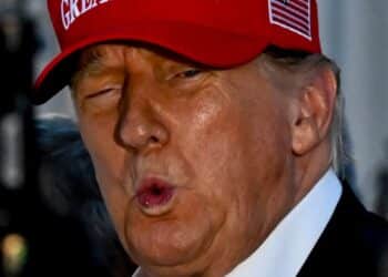 ‘Daily Show’ Taunts Trump With Uncomfortable ‘Losers’ Reminder