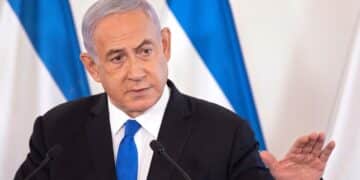 Netanyahu rival threatens to quit war cabinet over Gaza strategy