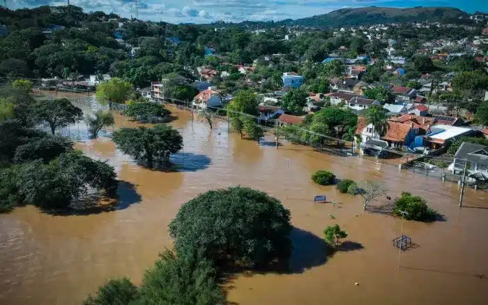 Flooded Southern Brazil Sees First Deaths From Disease, As Experts Warn Of Coming Surge In Fatalities