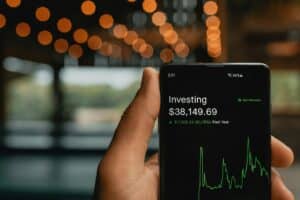Value Investing vs. Growth Investing: Choosing the Right Approach