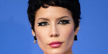 Halsey Opens Up About Recent Health Struggles As She Announces New Music