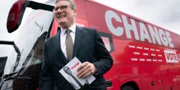 Labour Party leader vows end to UK politics defined by ‘gestures and gimmicks’