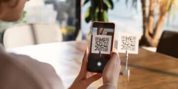 10 Awesome QR Code Examples From Top Brands