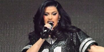 Cardi B Defends Cursing At Production Team Mid-Performance